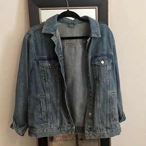 Topshop denim jacket! US size 8